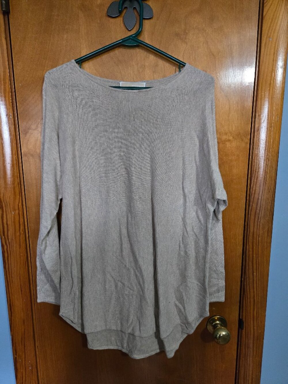Michael Kors Long Sleeve Sweater, Size Large, Cream